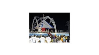 Omšu pod kubánskym nebom narušil výkrik: Preč s revolúciou!